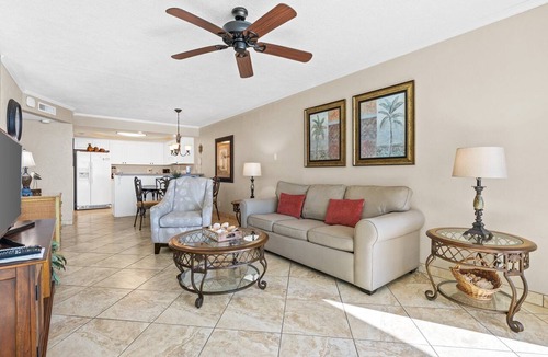 Gulf Lagoon Beach Condo | PET FRIENDLY! Stay Right on the Beach! - PW402