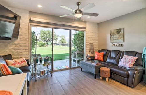 Palm Desert Apartment | Pool & Hot Tub Access: Palm Desert Studio Condo