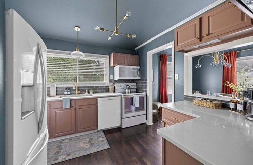Upper Arlington House | Pool-HotTub-GameRoom-FirePit-Gym-Sauna-Playground