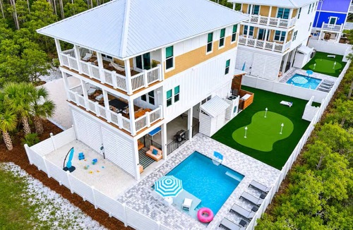 Indian Pass House | Pool, Putting Green, Boat Parking, Giant Sand Pit, Steps to Beach
