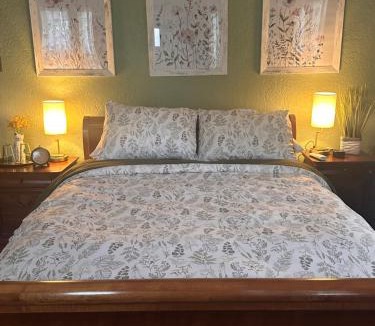 Silver Hill Apartment | Private Gated Garden Suite in Historic Home, walk to UNM Football and Basketball, UNM and Pres Hospitals