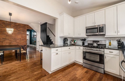 German Village Villa | Private Patio |German Village| Walk Everywhere