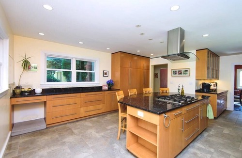 Boxborough House | qqqqqqqqqqqqqqqqqqqqqqqqqqqqqq