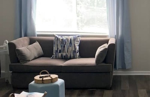 Reading Apartment | Quiet 2BR Near Cincinnati Hospitals | Perfect for Traveling Nurses