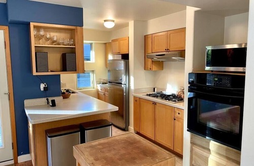 Talkeetna House | Quiet, Elegant & Cozy - 4 Miles from Downtown
