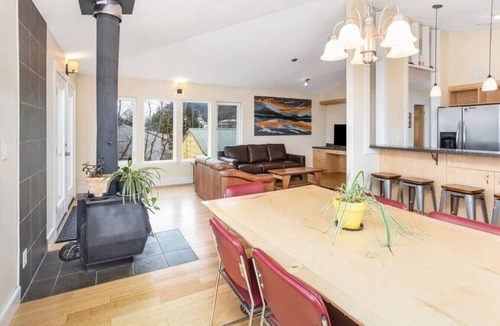 Seward House | Raven Lodge, Amazing Location and Epic Views, Sleeps 10