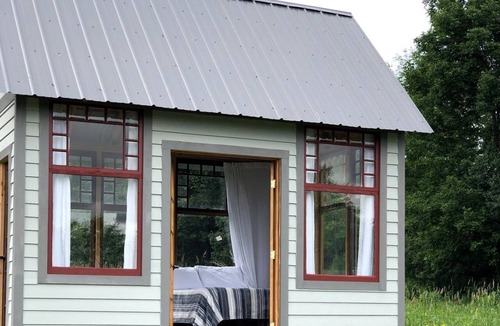 Greenwich Cottage | Runamuk Farm Camp with a View near the Adirondacks