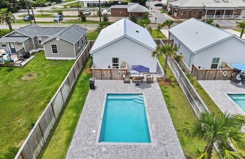 Port St. Joe House | Salty Blue is a new 2BD/2BA cottage, walking distance to restaurants & shops! Pool and fenced yard!