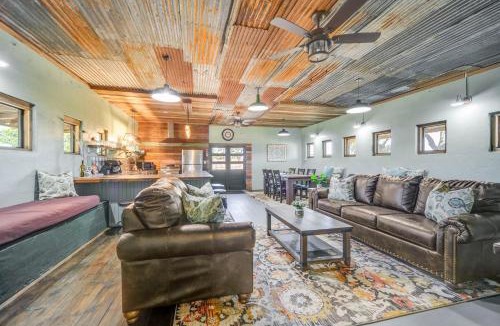 Blanco House | Secluded Blanco Home w/Private River Access!
