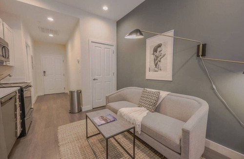 Downtown Boston Apartment | Serene Studio | Close to MGH