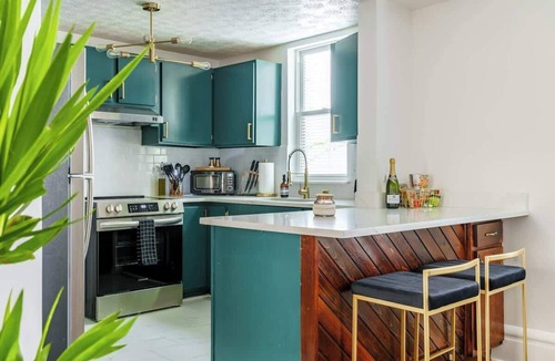 Short North House | Short North/Downtown | Walk to Convention Center | Free Parking | 5,800+ Reviews