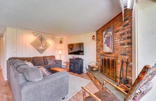 Bromley Mountain House | Ski-In/Ski-Out Bromley Mtn Condo: Wood Fireplace!