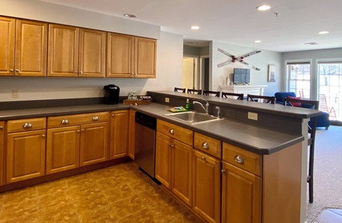 Hancock Condo | SKI-IN, SKI-OUT! LIFT and MT. VIEWS UNBEATABLE LOCATION for ALL SEASONS! Unit 1