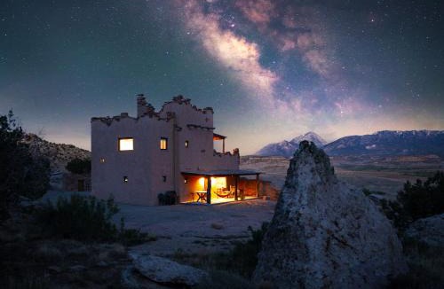 Lewis House | Sky Village