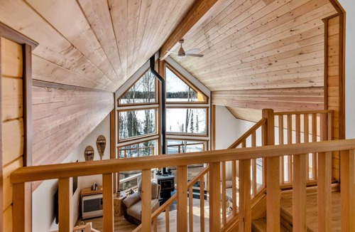 Willow Apartment | Sojourn Cabin~Recreational Haven
