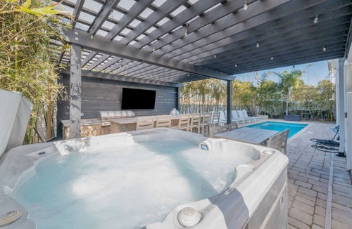 St. Augustine Beach House | Sol Mate-Elevator,Beach,Firepit rooftop,Arcade
