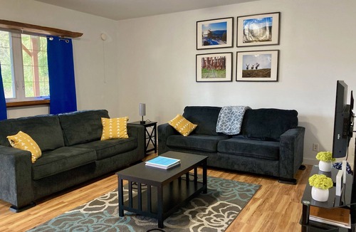 Ketchikan Apartment | Spacious 1 Bedroom Apartment