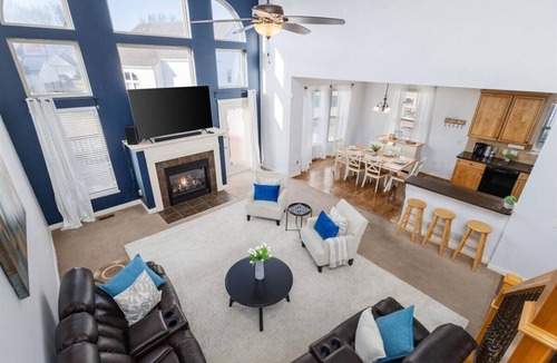 Summit Station House | Spacious 4-bedroom house in awesome Pickerington with fitness room, WiFi