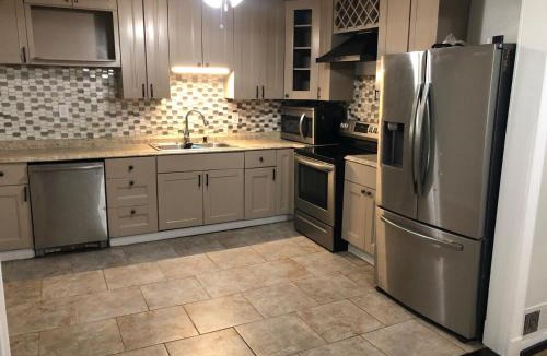 Belvedere Park House | Spacious 5 Bedroom Home in Decatur Near Downtown Atlanta Ideal for Families & Groups