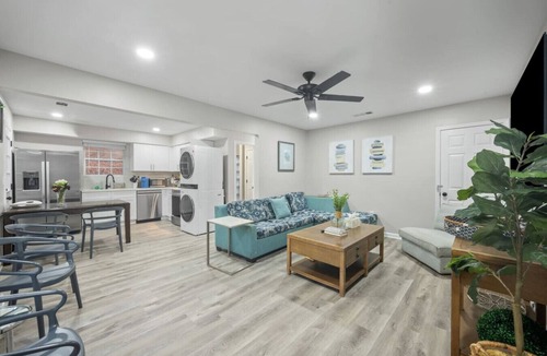 Marietta House | Spacious 6 Beds Retreat 5 min Marietta Sq *Sleep12
