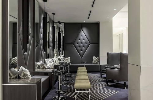 Downtown Boston Hotel | Spacious Downtown Family Stay | Pets Are Allowed | Near Boston’s Theater Scene