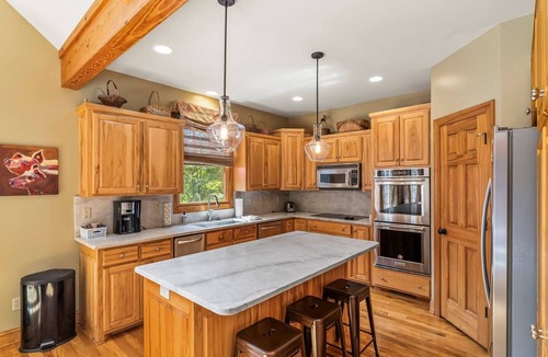 Nebo House | Spacious Lakefront Retreat & Private Dock