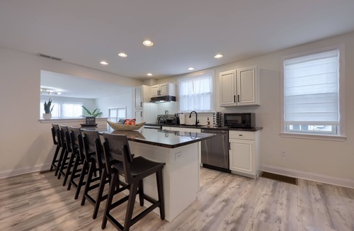 Ephrata House | Spacious & Quiet 4 BD - Large Yard + Fire Pit