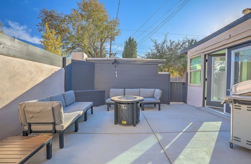 Near North Valley House | Spacious & Stocked: 2Kings+Hot Tub+Fire Pit+Family Fun