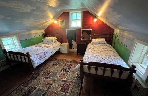 Weston Other | Stay Where History Lives-Antique Farmhouse, Minutes from Boston via I-90 & I-95