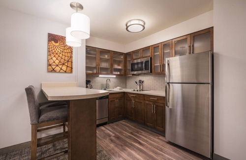 Midtown Anchorage Hotel | Staybridge Suites Anchorage by IHG