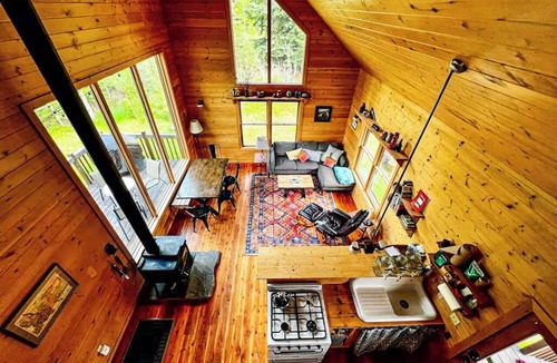 Polebridge Cabin | Steps from Glacier Adventures - Tranquil Polebridge Cabin