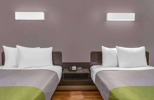 Chamblee Hotel | Studio 6 Extended Stay - Atlanta, GA - Chamblee