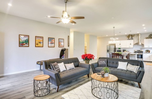 Clovis House | Stunning Clovis Home ~ 1 Mile to Old Town!