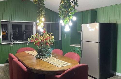 Bass Lake Cottage | Stylish BOHO Cottage at Bass Lake
