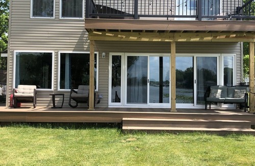 North Webster House | Sunset View, 2 Story Lake Home, 4br, 2bth, Sleeps 12 Comfortably
