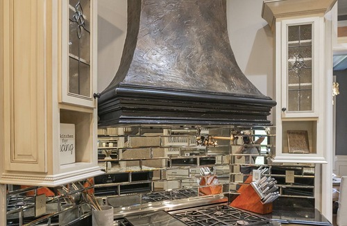 Nashville House | Supreme Luxury for Big Groups - Golf, Concierge, Theater, Game Room, 9 Bedrooms
