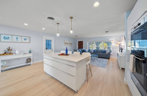 Seacoast Shores House | Surfside 3BR Retreat w/Hot Tub & Game Room! Bonus, Walk to the beach!