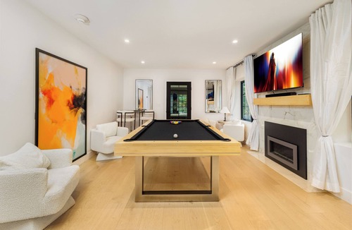 Dedham House | The Charles Château Private Estate 6 Bedrooms, 5+ Bathrooms, Sleeps 14
