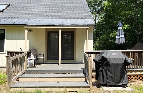 Birch Hill House | The Check Inn | Close to Hiking, Rivers, Storyland