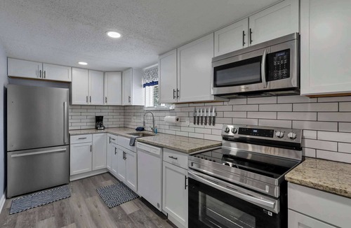 Buckeye Lake House | The Coral Cove-1 Block from Lake