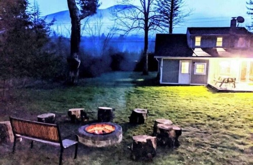 Jewett Center House | The Cozy Pine