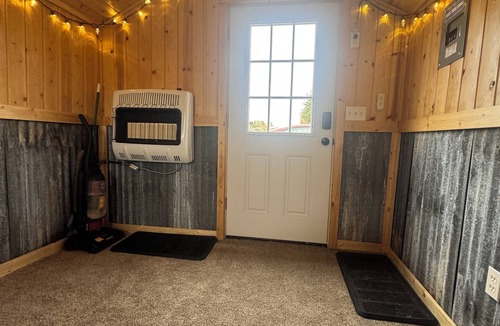 Ramsay Cottage | The Krooked Cabin, it’s cozy and comfy and ithas character