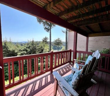 Kodiak Apartment | The Peregrine Suite - Comfort and Luxury in the Heart of Kodiak
