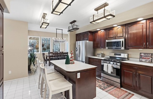 Huffman - O' Malley House | The Privacy of an Elegant Home - The Luxury of Your Own Boutique Hotel