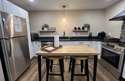 Summit Station House | The Quarters
