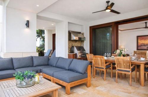 Montage Kapalua Bay Apartment | The Resort at Kapalua Bay 3 Free Cars KBM Resorts 3 Multi-Listing Units 9 Bedrooms MON ML-3821