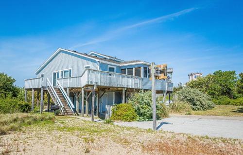 Carolina Dunes House | The Sailfish - Duck, Carolina Dunes, 300 Yds to Beach, Sound View, Pool, Hot Tub, Pets OK, Flex Stays