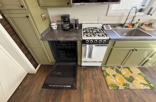 Chugiak House | Tiny House with Bear Mountain Views. Only 25 Minutes outside of Anchorage