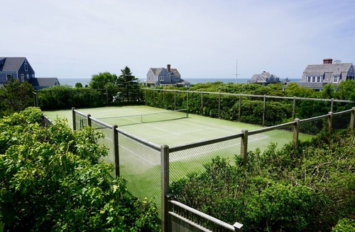 Tom Nevers House | Tom Nevers Estate, Ocean View, Steps to the Beach, Private Pool and Tennis Court