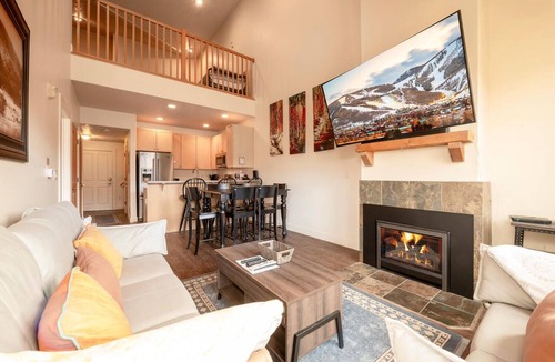 Kimball Junction Condo | Top-Floor Condo w/Mountain Views, Loft, Heated Garage – Sleeps 5